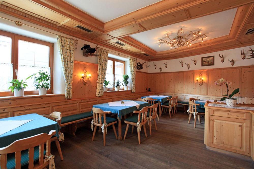 Cafe Pension Heim Kirchberg in Tirol Exterior photo